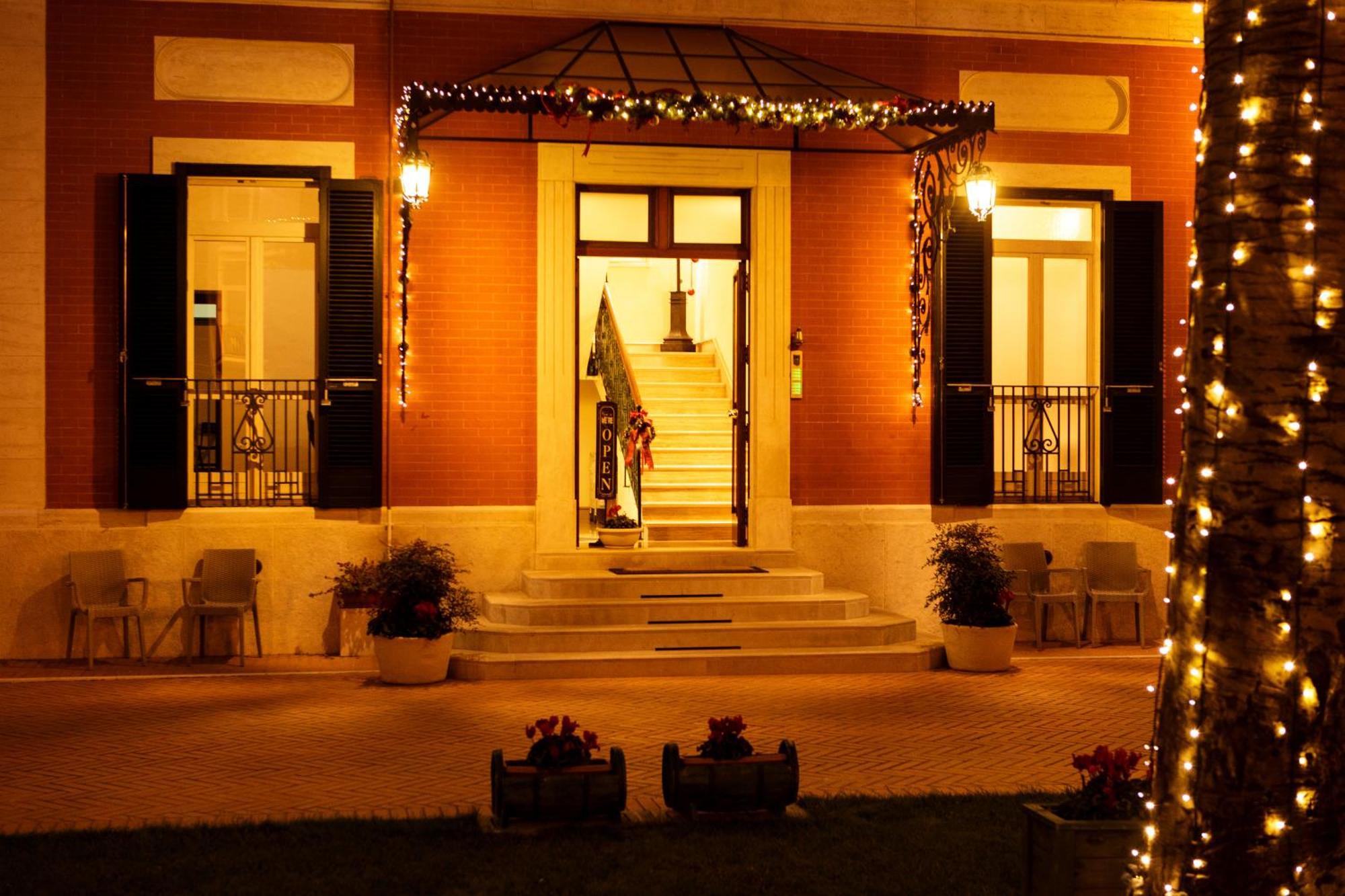 Villa Pallotta Luxury B&B Cerignola Eksteriør bilde