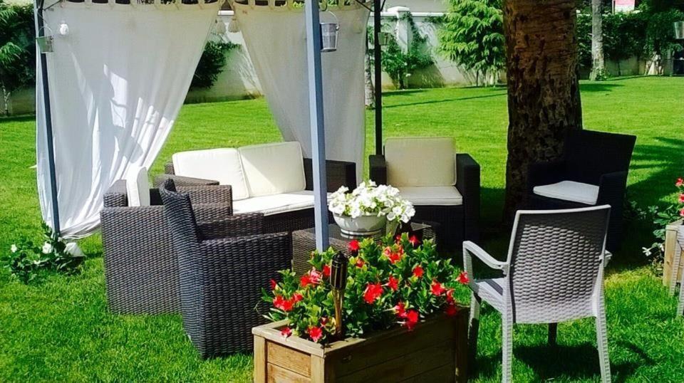 Villa Pallotta Luxury B&B Cerignola Eksteriør bilde